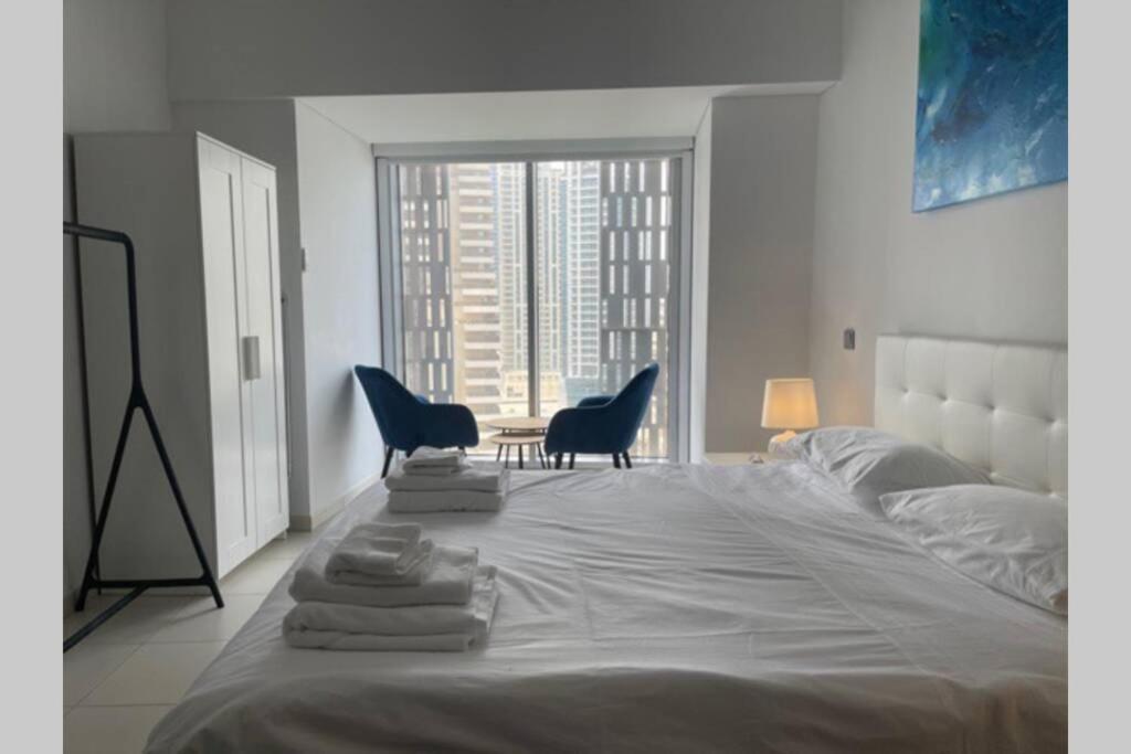 Cayan Tower Luxury Apartment With Sea View Dubai Luaran gambar